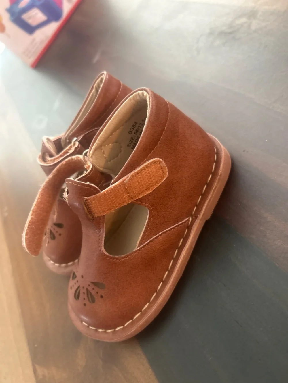 Brown toddler sandals